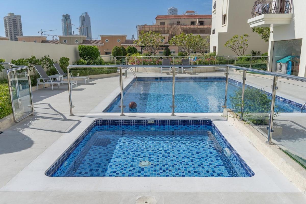 Fabulous Studio In Jvc With Fully Fitted Kitchen Appartement Dubai