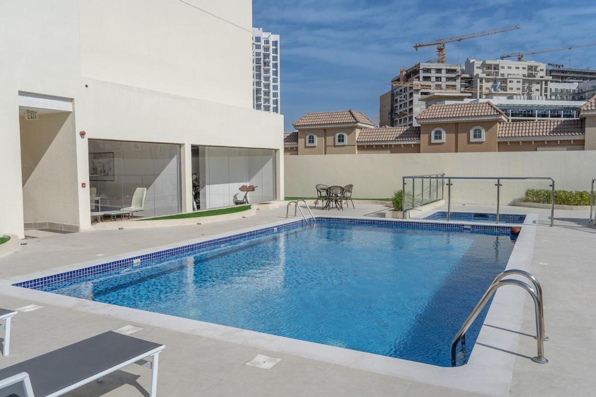 Fabulous Studio In Jvc With Fully Fitted Kitchen Appartement